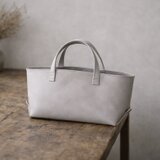 本革 レザートート スモールフィールドバッグ ライトグレージュ 牛革 ミニトート ユニセック