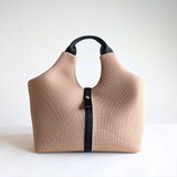 軽くて洗える・ちょうどいいメッシュトート(モカ)