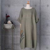 絹のワンピース　 ゆったり目　 ドロップショルダー　着物リメイク