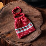いちごの手編み巾着/シェットランドウール
