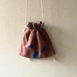 リネンの巾着ショルダーバッグ