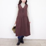 [予約販売] プロヴァンス柄コーデュロイのVネックループボタン切替ワンピース