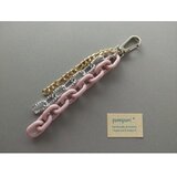 チェーンのしゃらしゃらチャーム（ピンク）