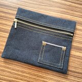 ぺたんこポーチ ☆ 岡山デニム【ブラック×ゴールド】　セルビッチ　赤耳　ポーチ　小物入れ　