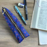 【足あと】畳縁　テトラ型　ペンケース　紺　ピンク　肉球　犬　猫