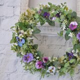 すみれ路（みち）　小春リース　：すみれ　グリーン　むらさき　春