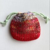 いちご　/  ニットの巾着　/  毛糸　no.140