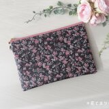 リバティ ラミネート ムーン・モスのフラットポーチ＊内側仕切り＊20cmファスナー＊