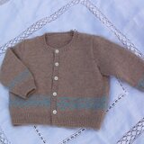 カーディガン　５歳～６歳