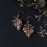 ラベンダーを銅化したぶら下がりピアス