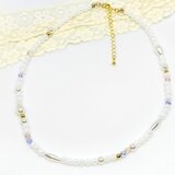 ホワイトパールのネックレス