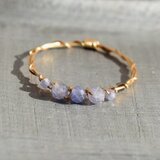 タンザナイト  ラウンドカット2種5粒 /リング /ゴールド シルバー ピンク  金属アレルギー対応