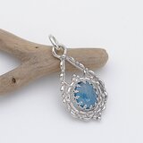 シーグリーンカイヤナイトのデザインペンダント　～蒼雨の追憶～　　天然石アクセサリー　一点物