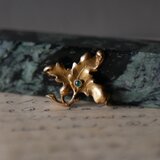 FIX 葉っぱモチーフ　フランスアンティーク　アンティークブローチ　ブロカントのある暮らし