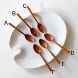 栃材縮杢のデザートスプーン〈type B〉（拭き漆）2602