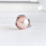 桜ピンク 大粒 ルベルパールのフラワーリング （12.5cm)