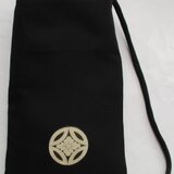 ８６１７　家紋入りの着物で作ったスマホポーチ　