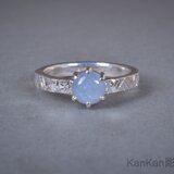 スターサファイアのリング