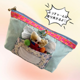 お布団で眠る猫ちゃんチャームつき ポーチのコピーのコピー