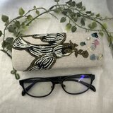 ✳︎ ✳︎ ハンドメイド★ミナペルホネンfollowing day刺繍メガネケース リネン