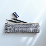 手織りペンケース〈gray round cross〉