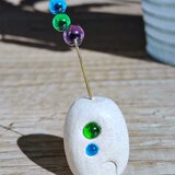 小さなお家と不思議な雲