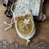 amulette＊お守りネックレス*アンティーク*コラージュ*お守り装身具*水晶*天然石* 淡水パール