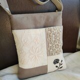 アンティークレース*クロスステッチ*スマホショルダー*薔薇