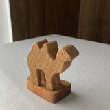 ラクダ　タモの木