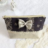 リボンとレースエレガントポーチ（紫×ベージュ）