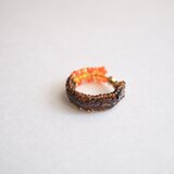 ビーズとスパンコールのイヤーカフ・細（オランジェット）【受注】