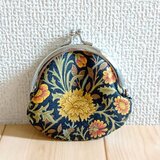 ウィリアムモリス　がま口ミニポーチ　コインケース　8.5cm口金　アクセサリーケース　ダブルボウズ　ブラック　646