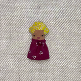 ハート柄のスカートを着たマダムブローチ【一期一会】