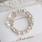 白花＊bijou＆pearl丸ブローチ✨