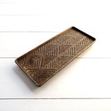 小ぶりの木彫トレイ 栗渋染め