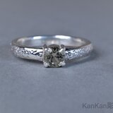 ダイアスポアのリング