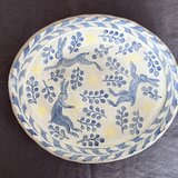 星集め ― 野うさぎの楕円皿（手びねり・一点物）