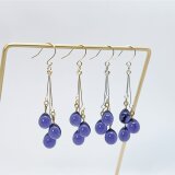 手づくりガラスの【雨だれピアス】ウィスタリア ★金具変更OK ドロップ 雫 しずく ★送料無料