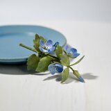 布花　ちっちゃなブルーの小花が可愛い野の花。オオイヌノフグリのブローチ。卒業式　入学式にもおすすめ。