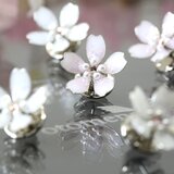 さくら舞う1輪 ブローチ