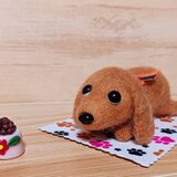 可愛い～　お腹空いてるダックスフンド　羊毛ふぇると