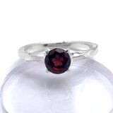 ガーネットの桜の宝石を使ったシルバー925リング