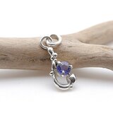 ～ふたつの色合いを楽しむ～ カラーチェンジフローライトのデザインペンダント　天然石アクセサリー　一点物　macari