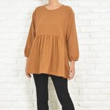 体型カバー　大人のふんわりギャザーチュニック　キャラメルブラウン