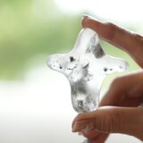 パート・ド・ヴェールガラスのお守り　AME white M002