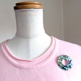 海を感じるアバロンのブローチ