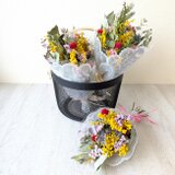 ちょこっとプレゼント！！　ミモザとユーカリのミニブーケ