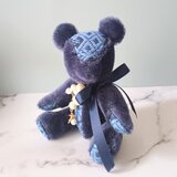 こぎん刺しのテディベアM 総刺しこぎんクマ「PRECIOUS」