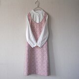 綿麻のエプロンワンピース　ダマスク柄