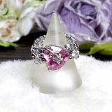 （新作）可憐な輝き：大粒♡ジルコニアのピンク花一輪リング〔ジルコニア ビーズリング〕《ビーズアクセサリー》